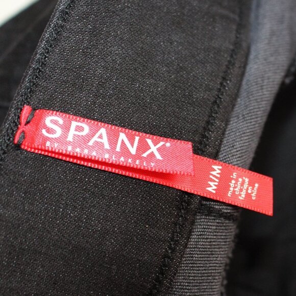 NEW w/Tags SPANX Vintage Distressed Pull-On Ankle Jeans, Black, Medium - Picture 4 of 11